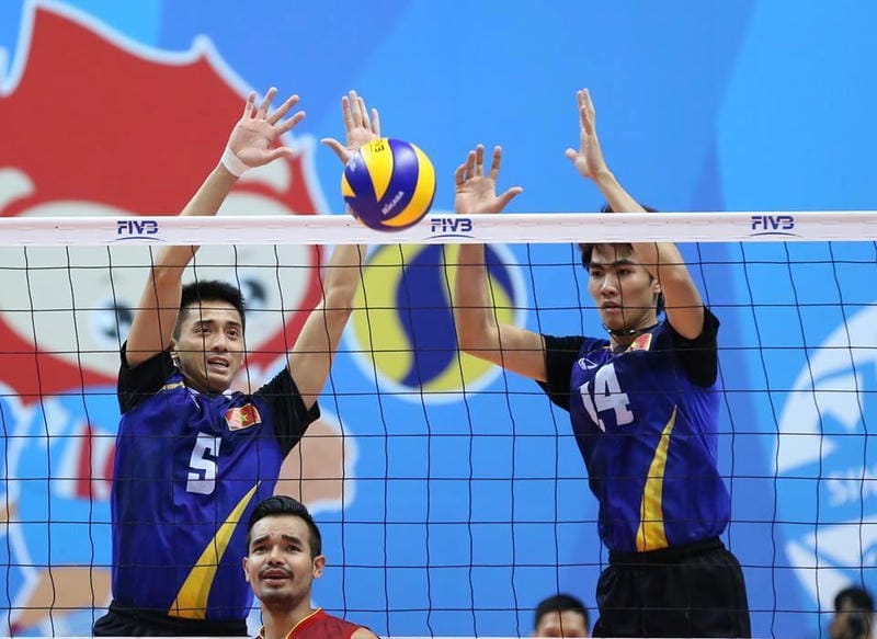 Mẹo cược live "bắt bài" đối thủ trong trận 